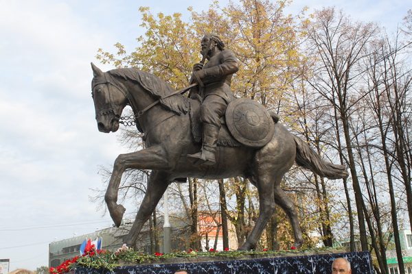 Конный памятник «воевода Федор Боборыкин», г.Кинешма